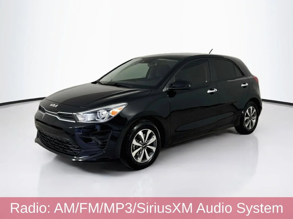Used 2022 Black Kia S image 3