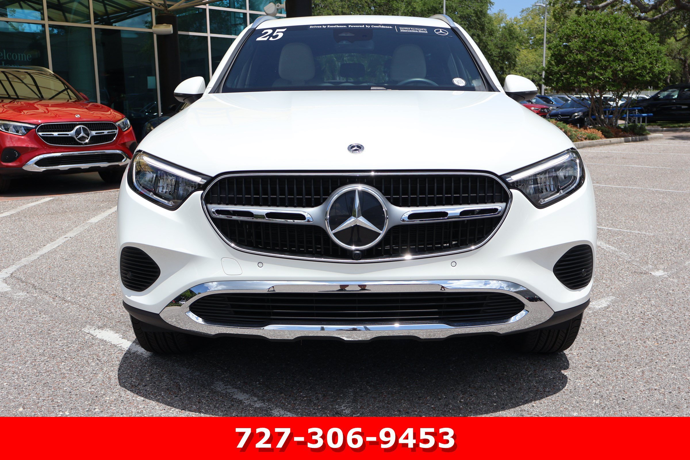 Certified Used 2025 Polar White Mercedes-Benz GLC 300 image 12