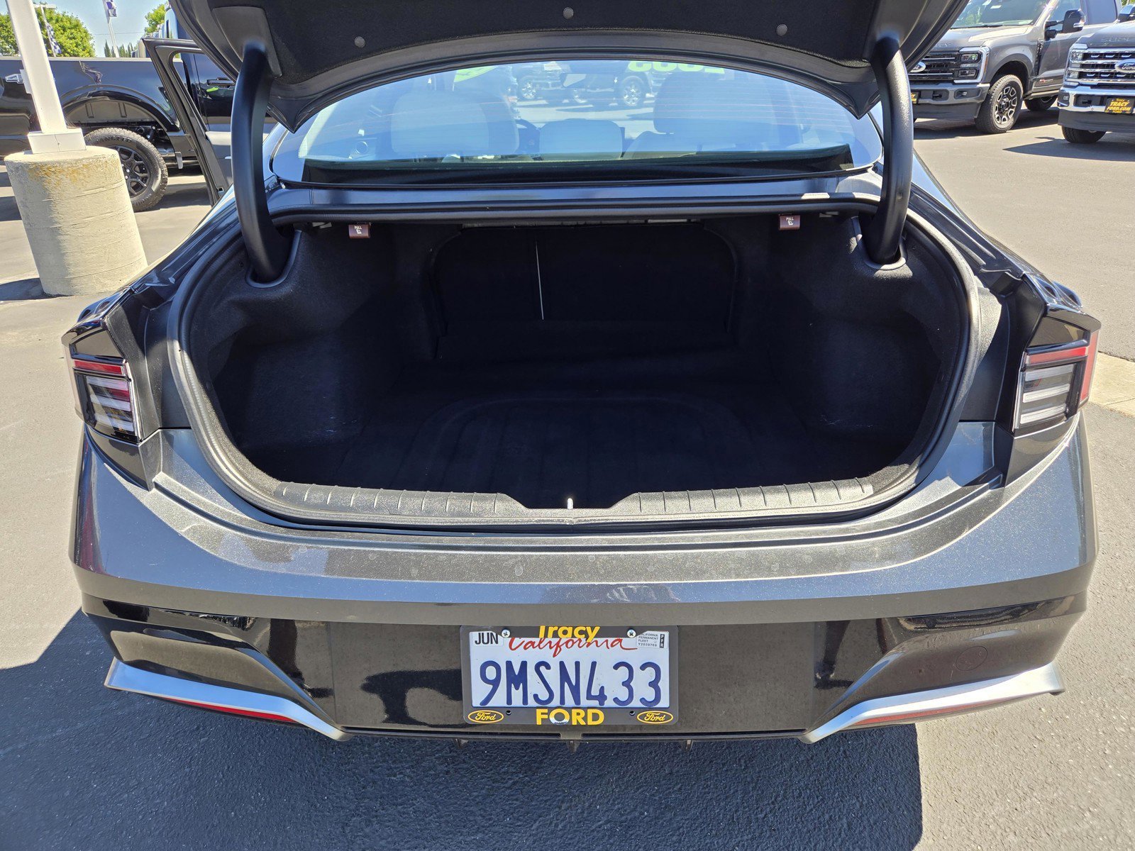 Certified Used 2024 Portofino Gray Hyundai SEL image 27