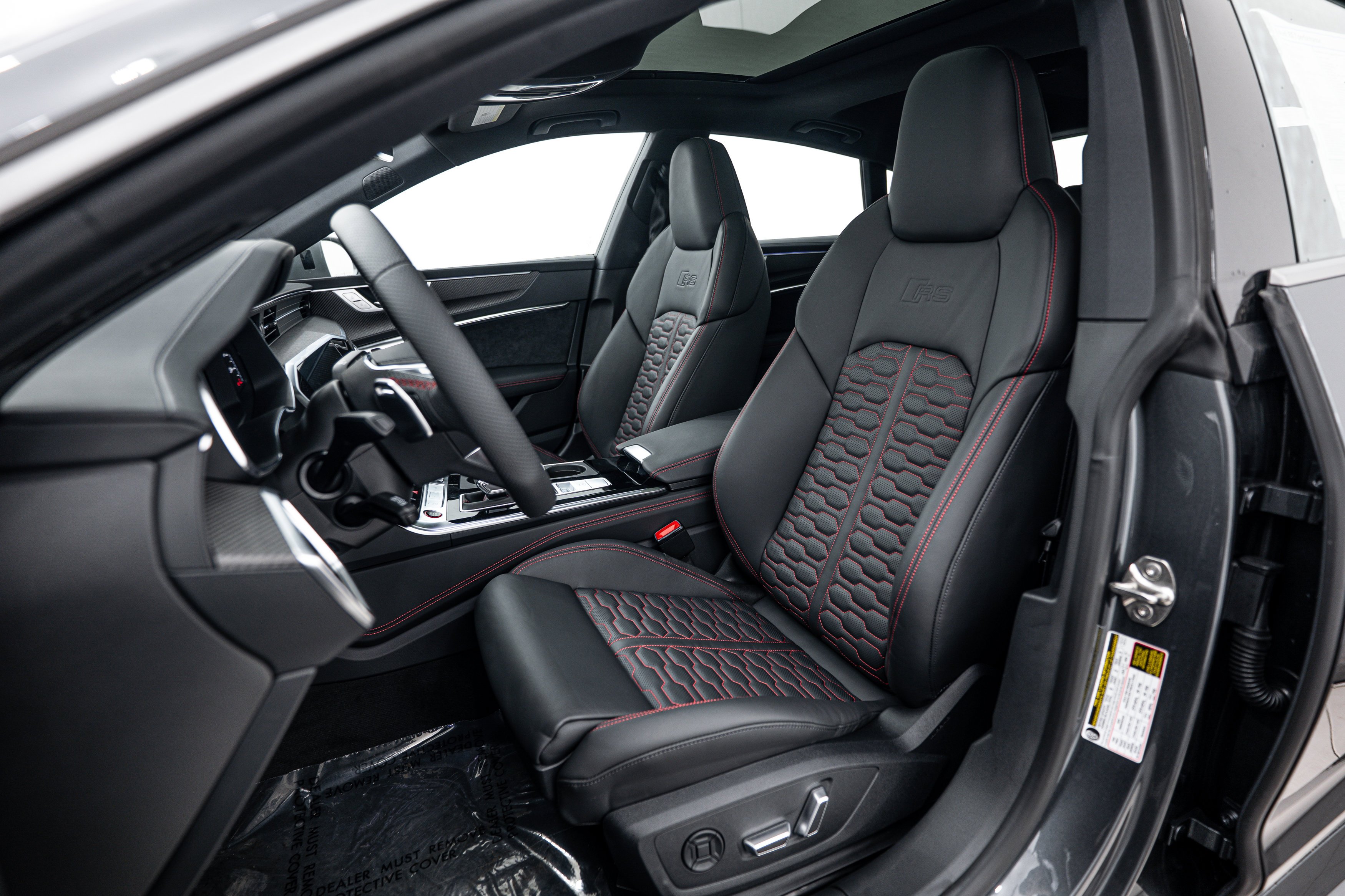 New 2026 Daytona Gray Audi performance image 17