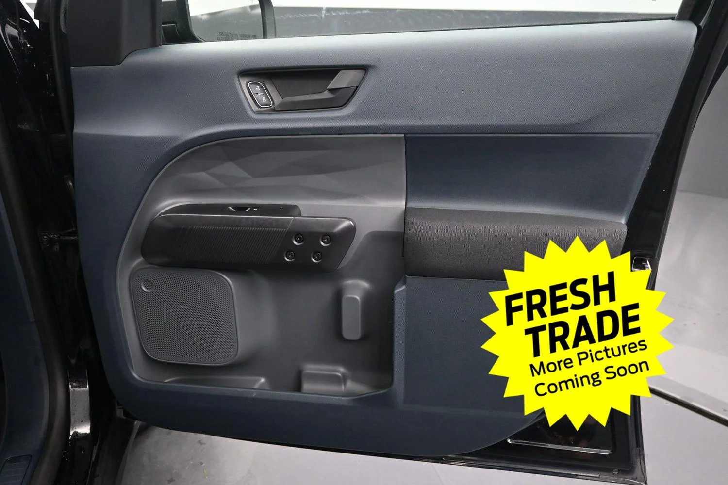 Used 2025 Shadow Black Ford XL image 8