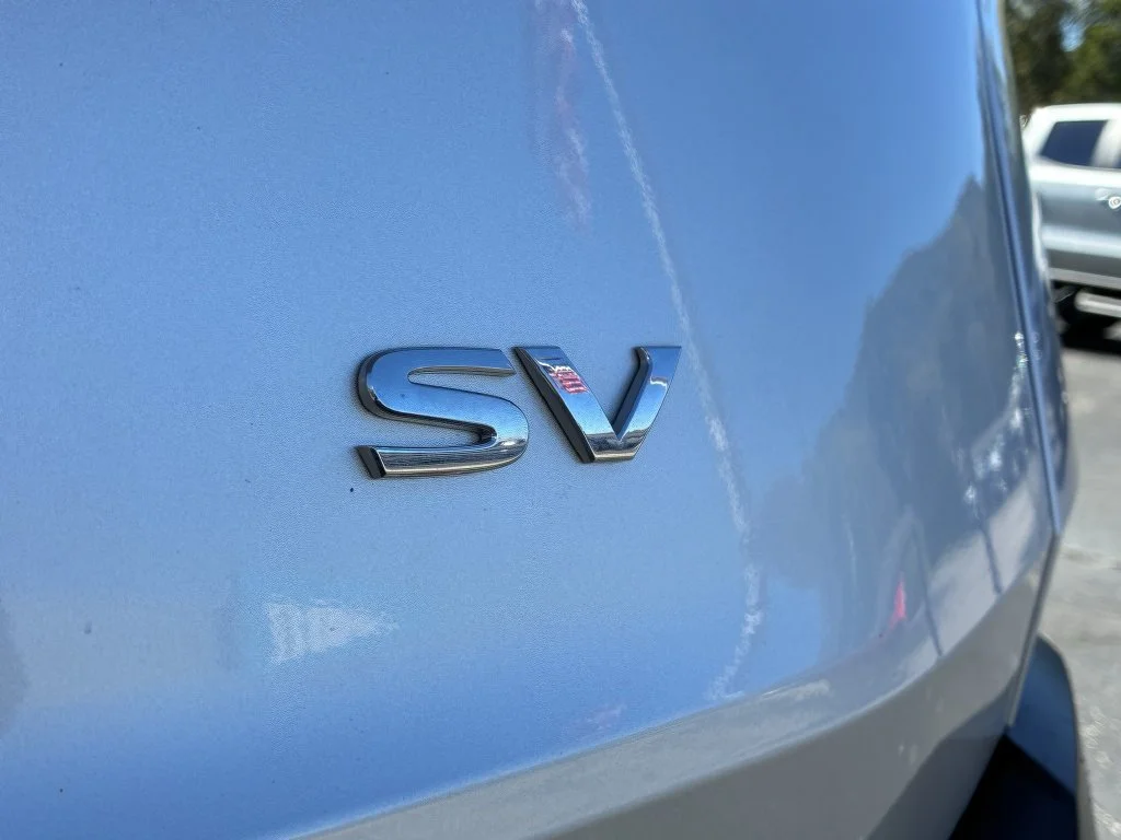 Used 2023 Silver Nissan SV image 12