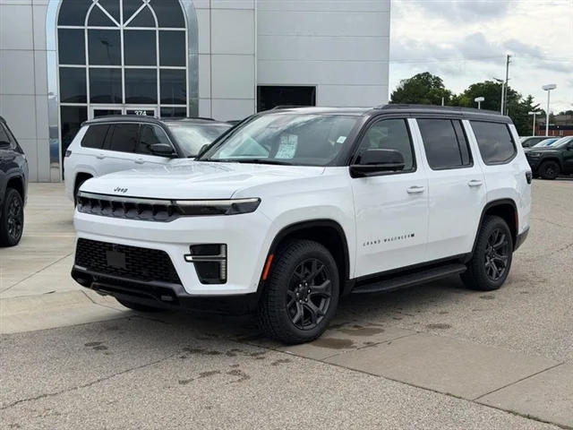 New 2026 Bright White Clear-Coat Exterior Paint Jeep Upland image 1