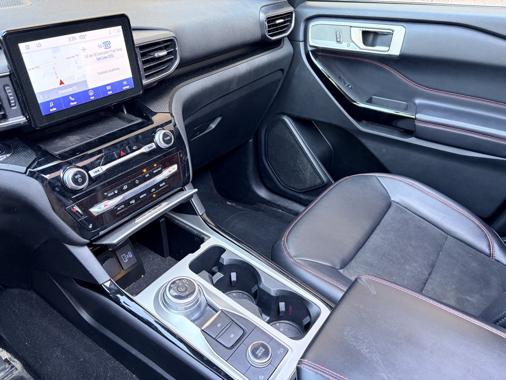Used 2023 Carbonized Gray Metallic Ford ST-Line image 15