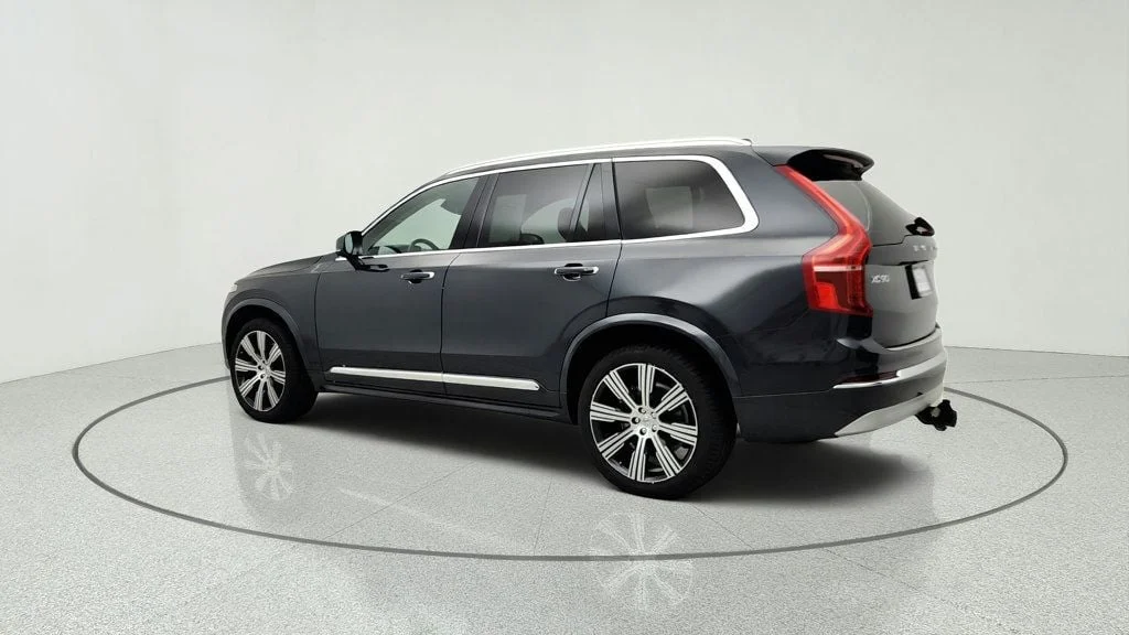 Used 2022 Savile Grey Metallic Volvo T6 AWD Inscription 7P w/ Bowers & Wilkins Audio & Air Suspension image 7