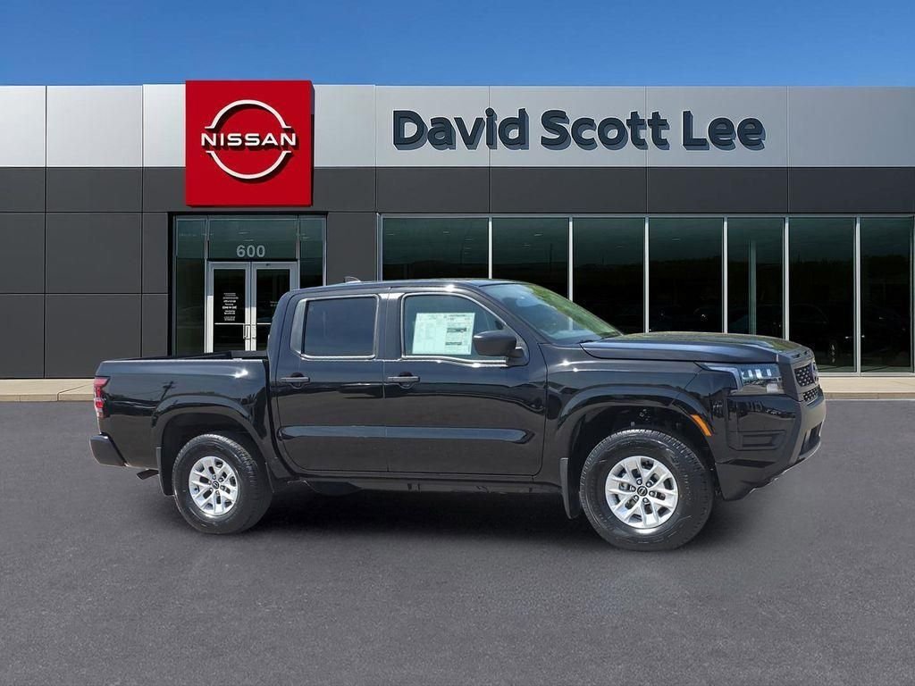New 2026 Super Black Nissan Crew Cab S image 3