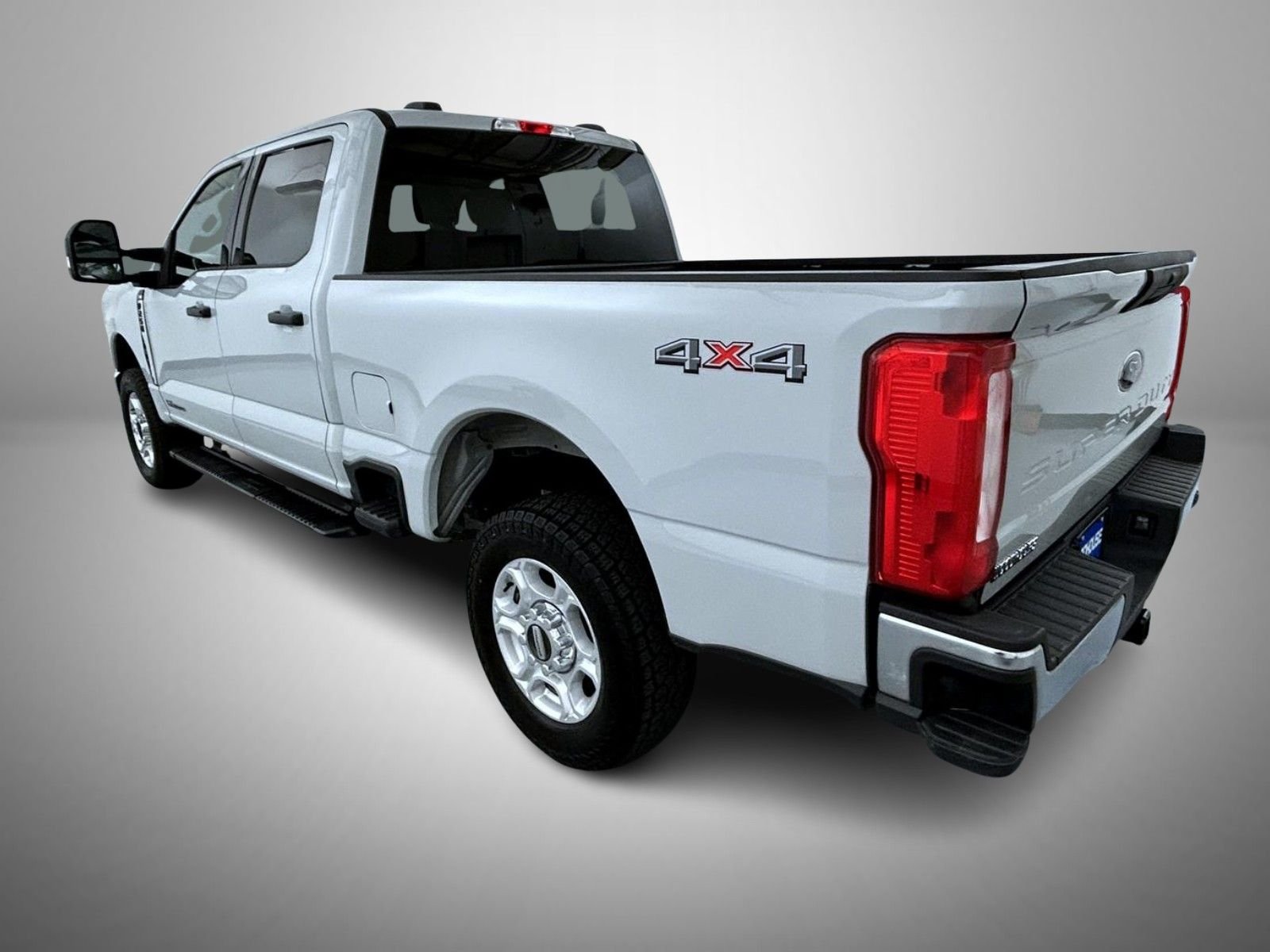 Used 2025 White Ford XLT image 7