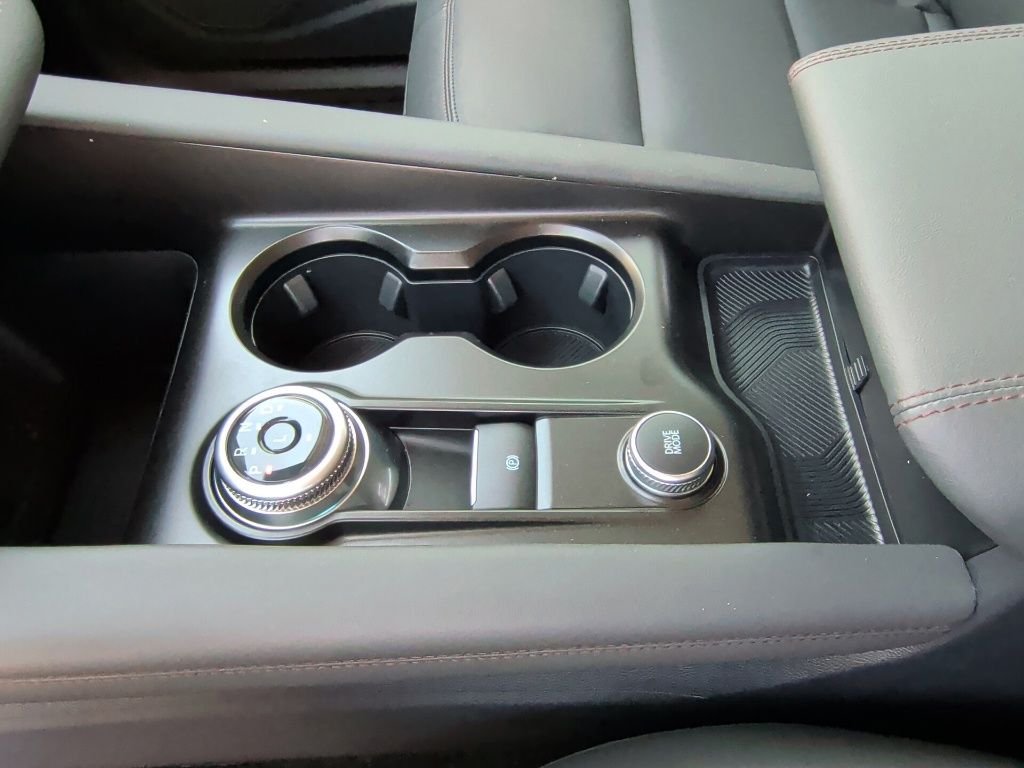 New 2026 Carbonized Gray Metallic Ford Active image 32