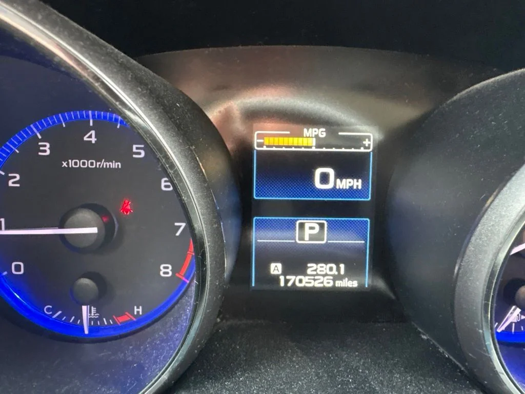 Used 2016 Silver Subaru 2.5i image 18