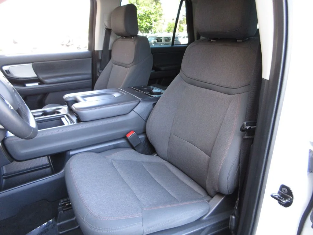 Certified Used 2025 Oxford White Ford Active image 11