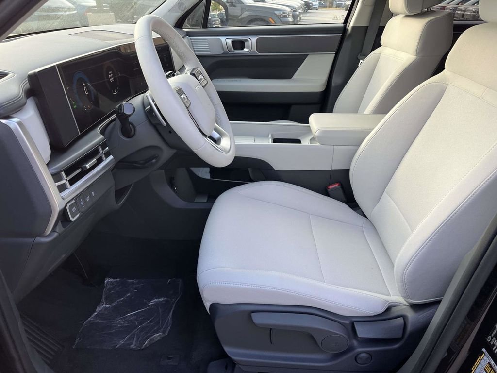2026 Hyundai Santa Fe SE - Photo 10
