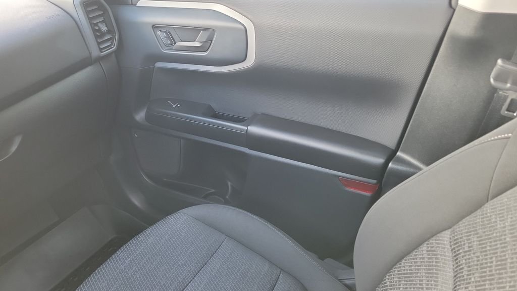 Used 2021 Black Ford Base image 13
