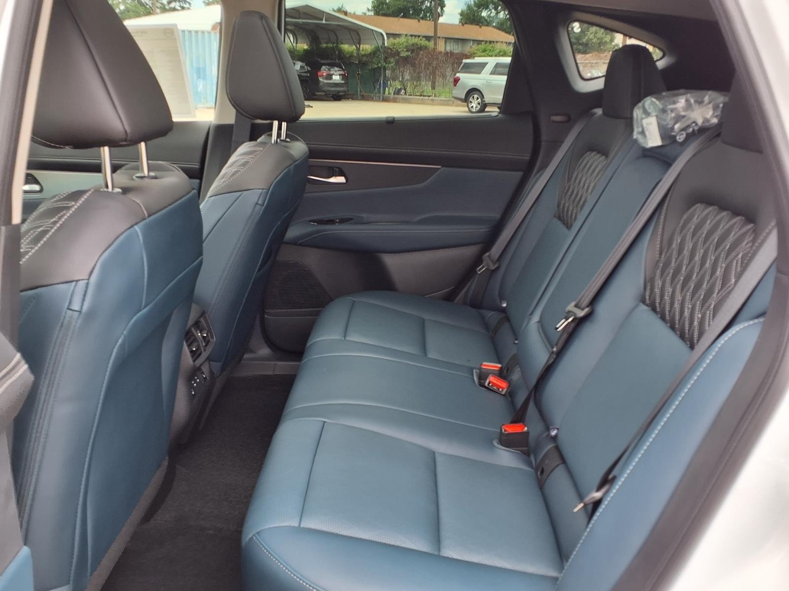 2026 Nissan Murano Platinum White at Robbins Nissan