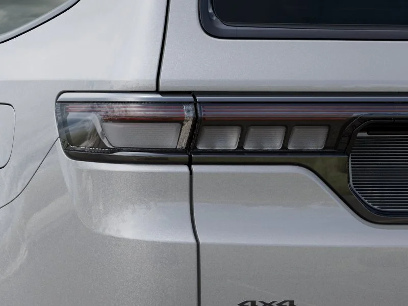 New 2026 Silver-Zynith Exterior Paint Jeep  image 6