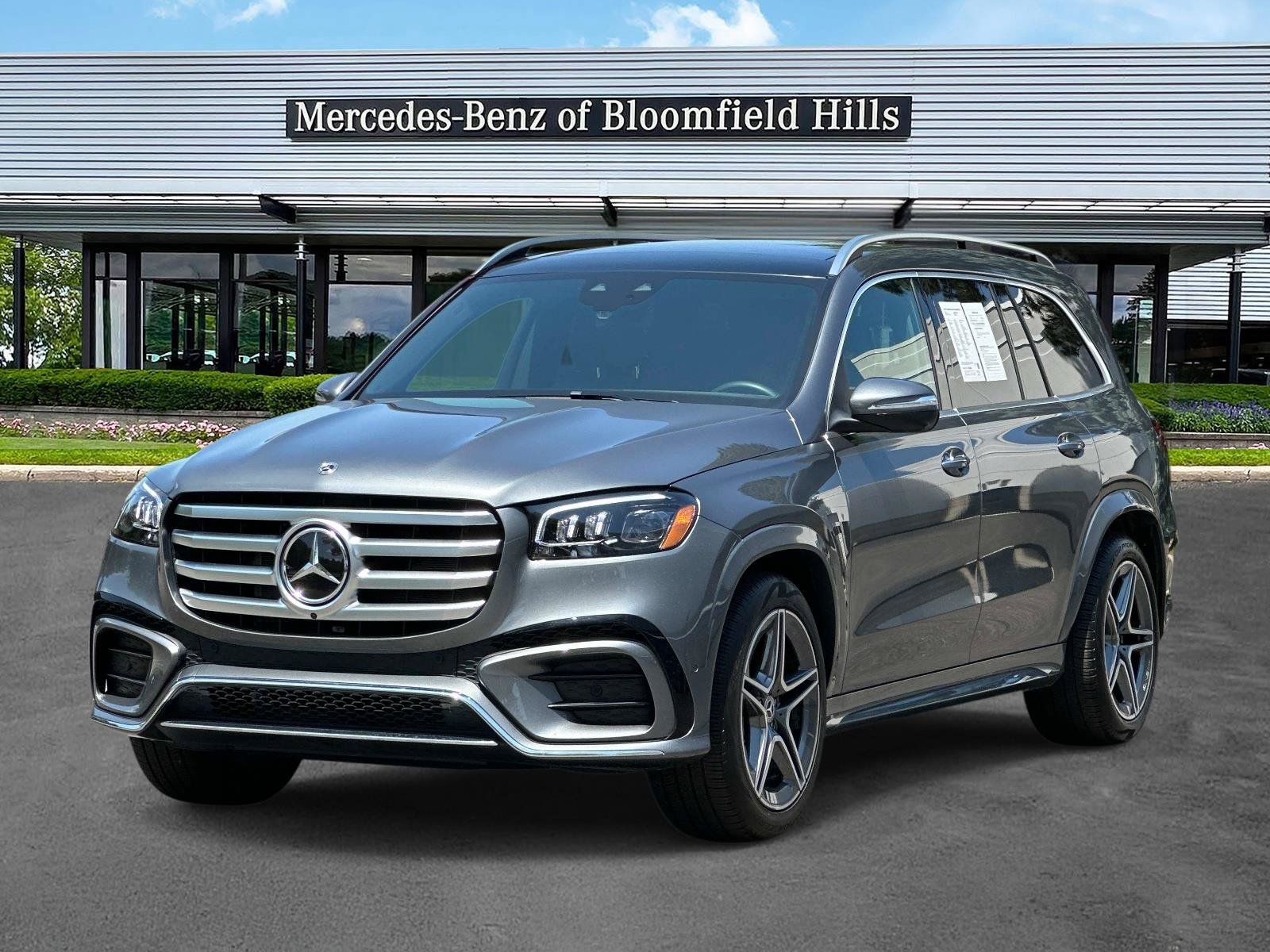 Certified Used 2025 Selenite Gray Metallic Mercedes-Benz GLS 450 image 1
