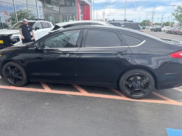 Used 2016 Black Ford SE image 6