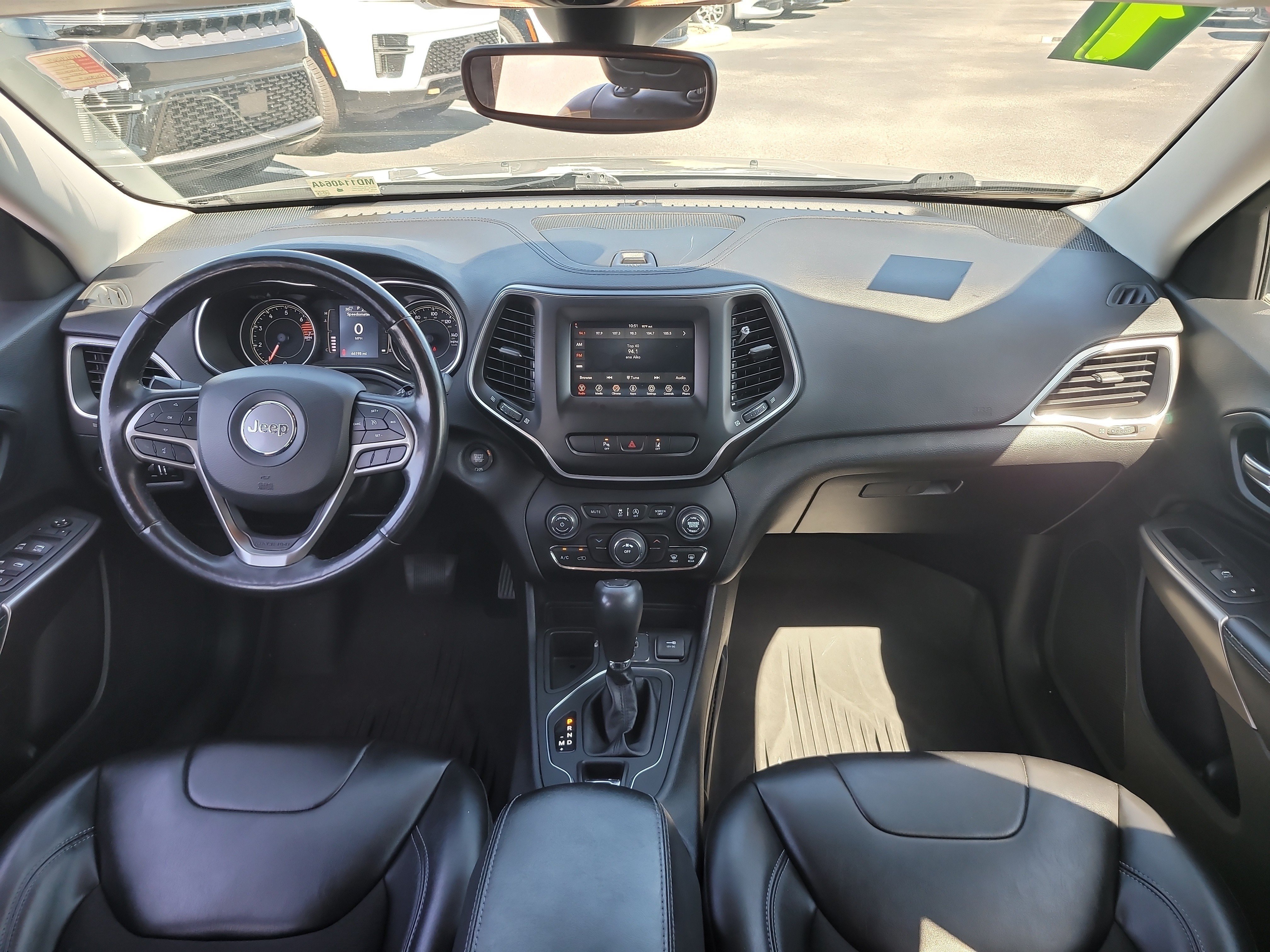 Used 2021 Sting-Gray Clearcoat Jeep Latitude Plus image 14