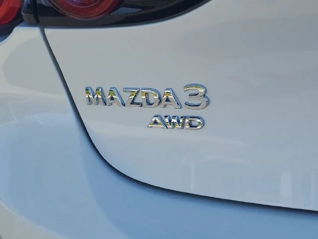 New 2026 Snowflake White Pearl Mazda 2.5 S Carbon Edition AWD image 16