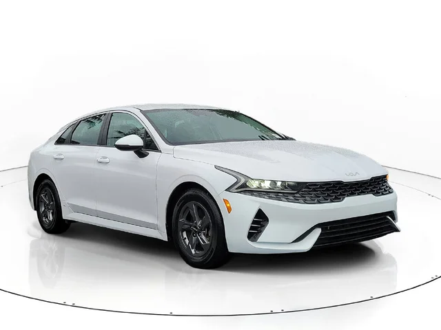 2022 Kia K5 LXS