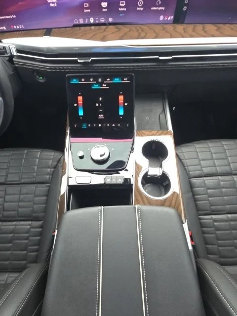 Used 2025 Black Cadillac Sport Platinum image 49