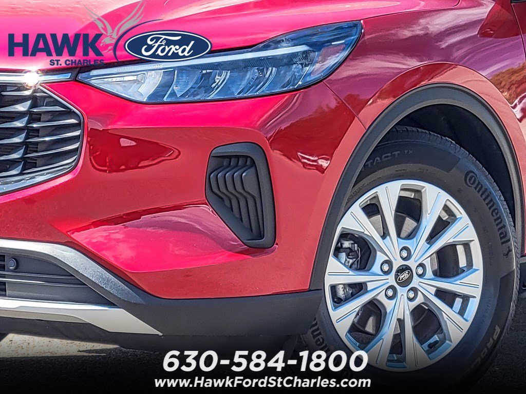 Used 2023 Red Metallic Ford Active image 3