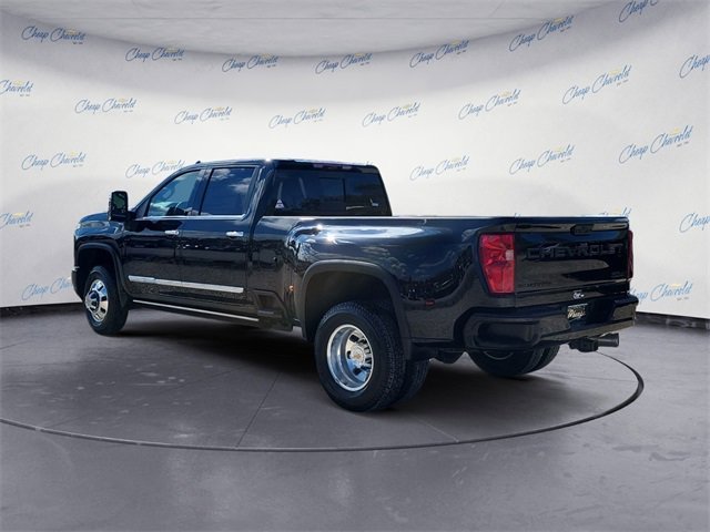 2026 Chevrolet Silverado 3500HD High Country photo 3