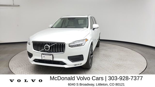 Used 2021 White Volvo T6 Momentum image 7