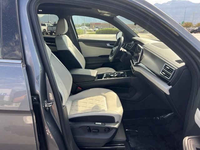 2025 Volkswagen Atlas Cross Sport SEL Premium R-LINE - Photo 31