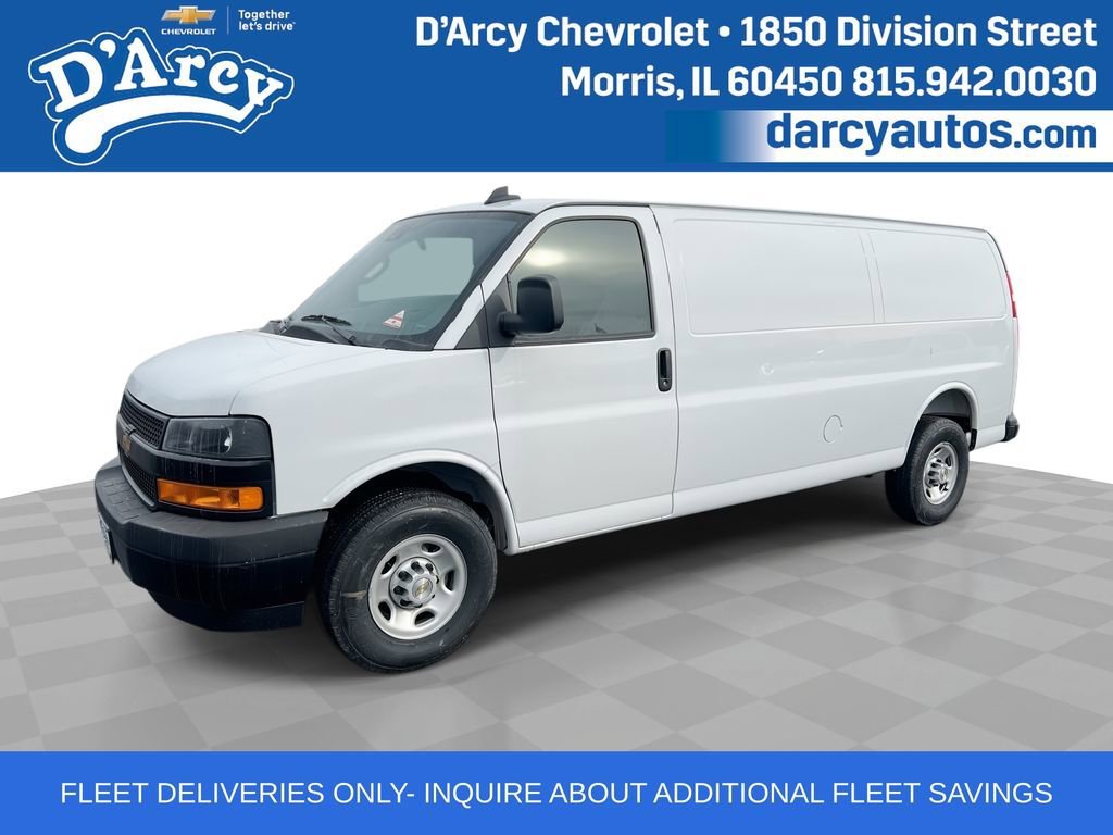 2025 Chevrolet Express 3500 Extended Work Van's photo