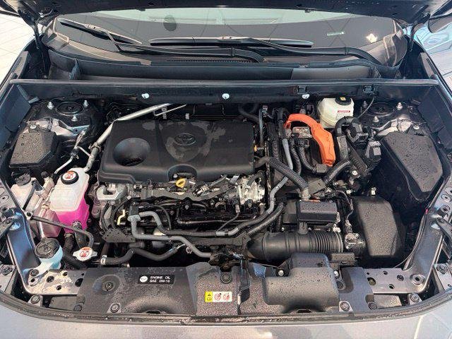 Certified Used 2024 MAGNETIC GRAY MET. Toyota  image 31