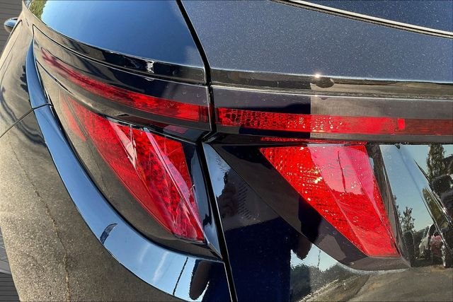 Certified Used 2024 Black Hyundai Blue image 25