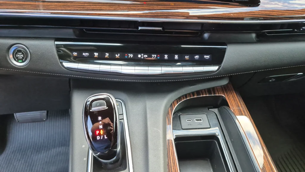 Used 2021 Black Cadillac Premium Luxury image 17