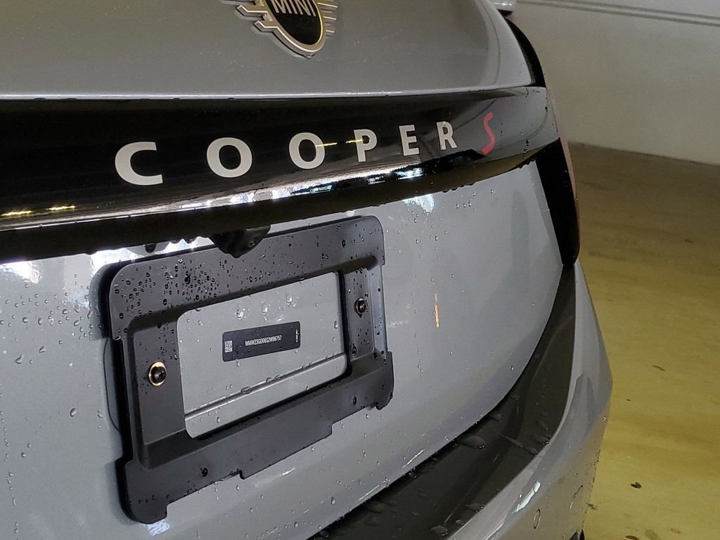 2025 MINI Hardtop 2 Door S - Photo 5