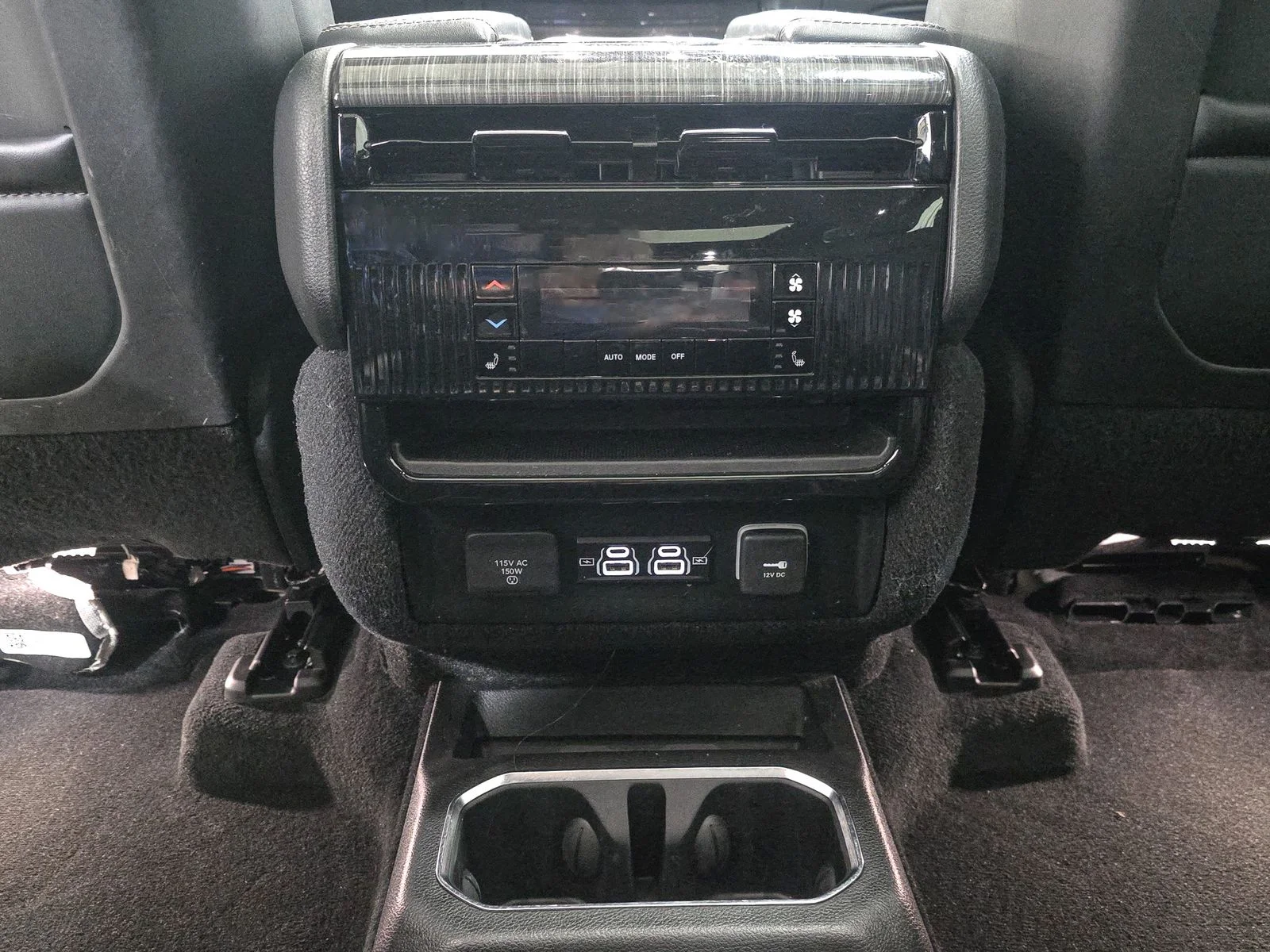 Used 2022 White Jeep Series III image 22
