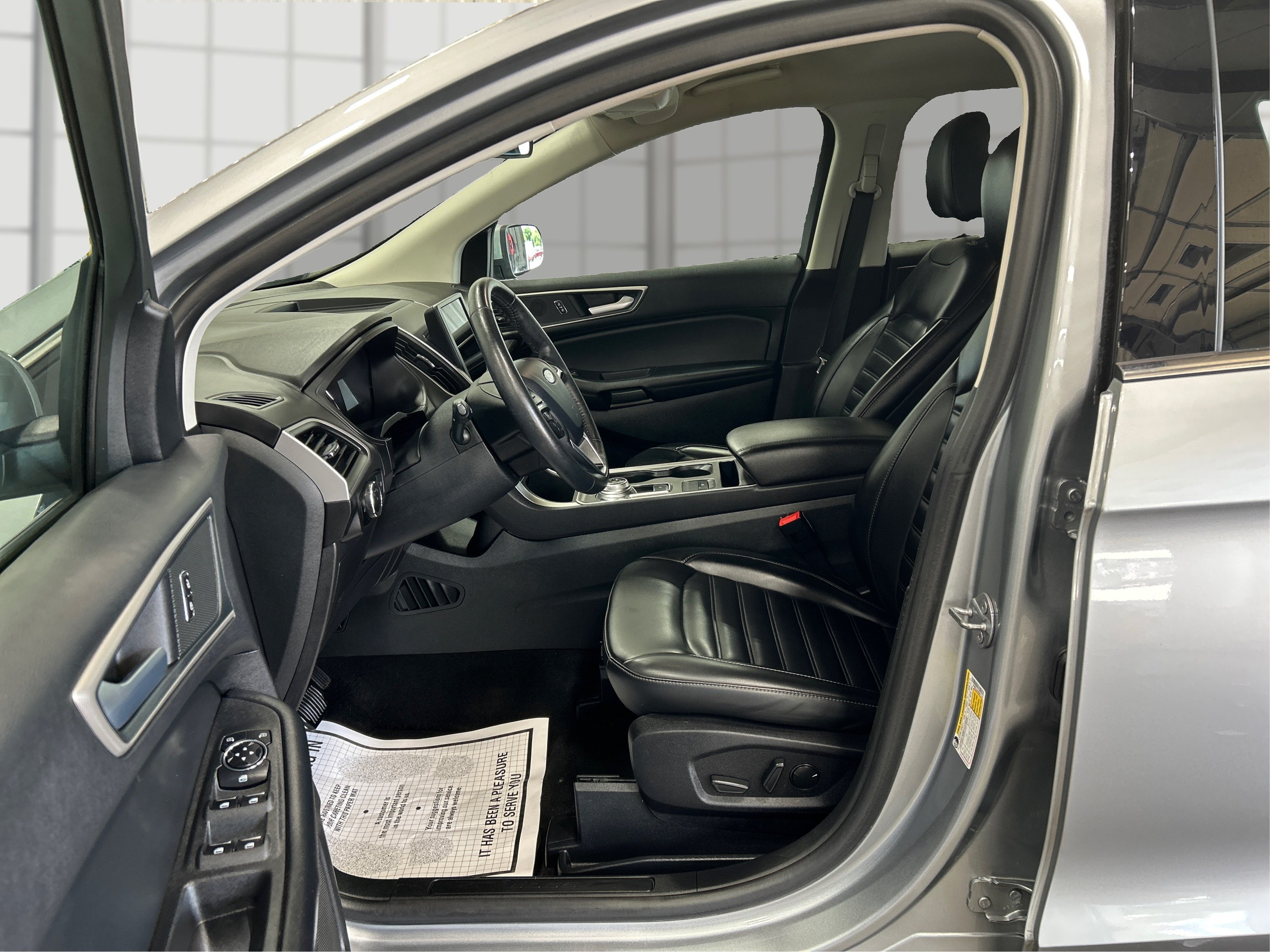 Used 2024 Silver Ford SEL image 9