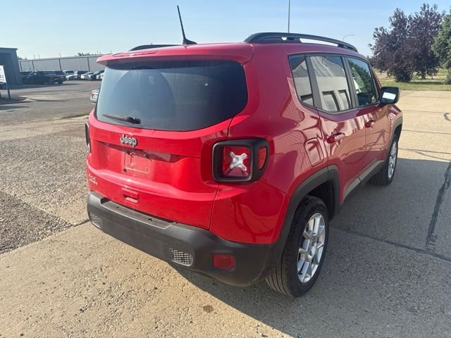 Used 2023 Red Jeep Latitude image 8