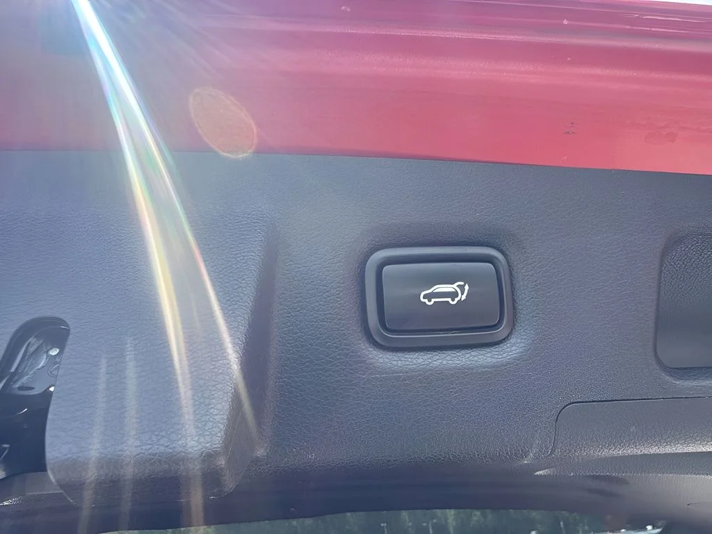 Used 2020 Red Hyundai SEL image 26