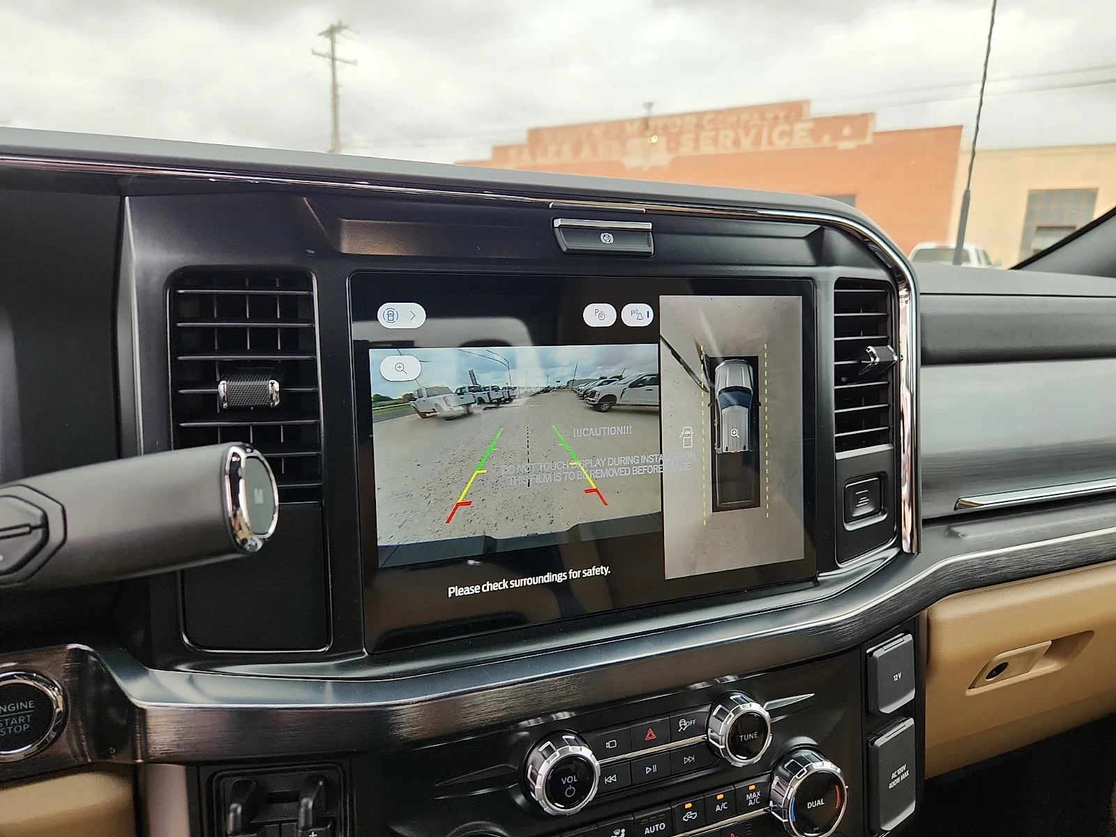 New 2026 Avalanche Ford F-250® Lariat® image 23