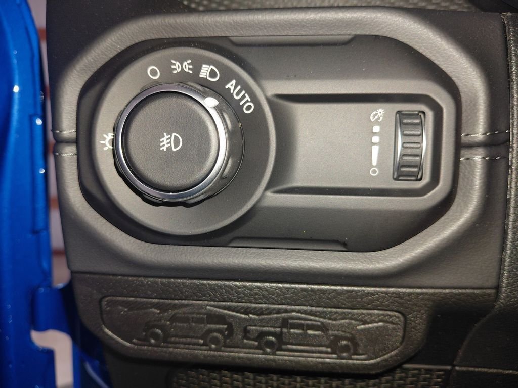 New 2026 Hydro Blue Pearlcoat Jeep Rubicon X image 26