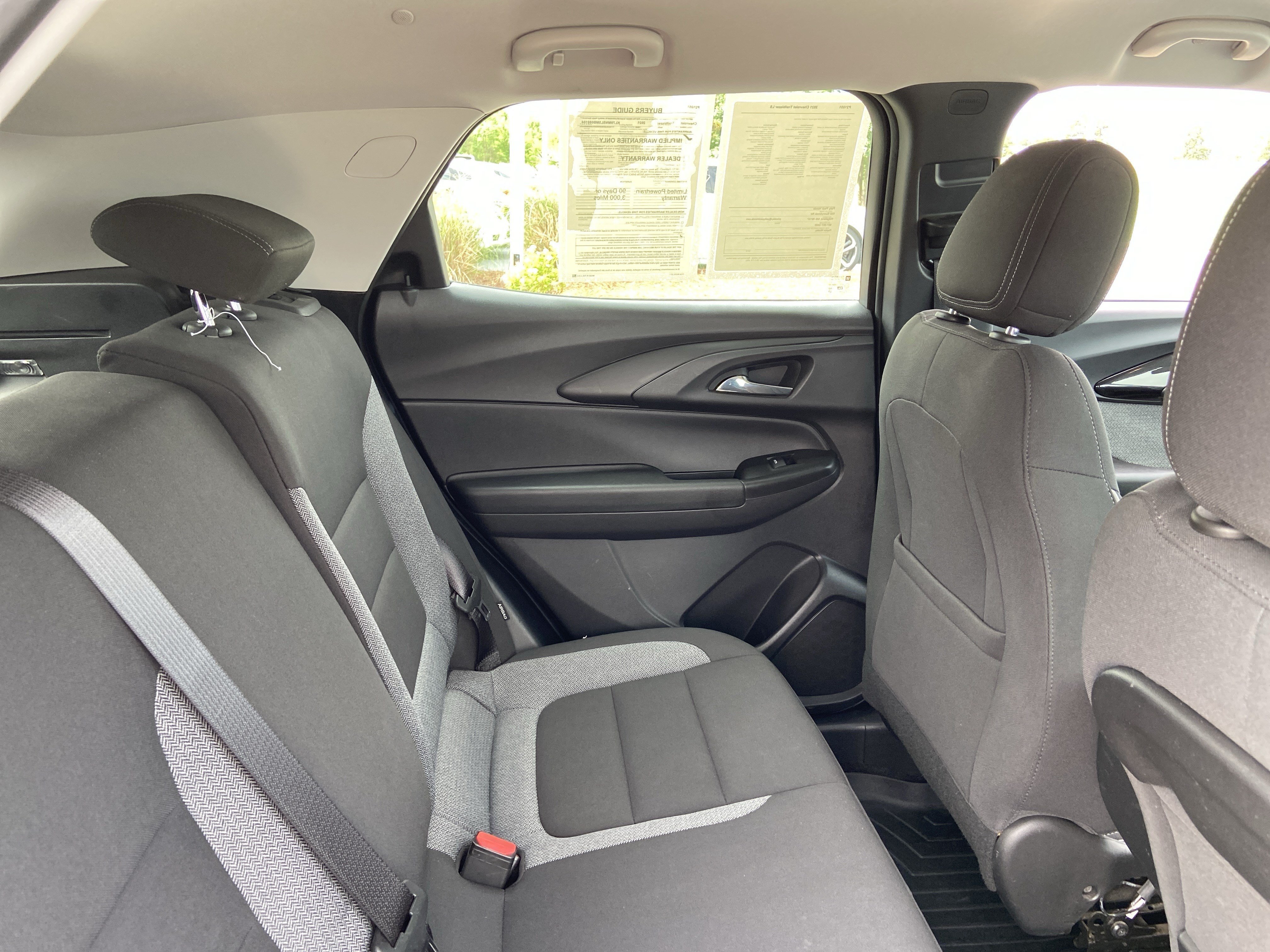 Used 2021 Summit White Chevrolet LS image 21