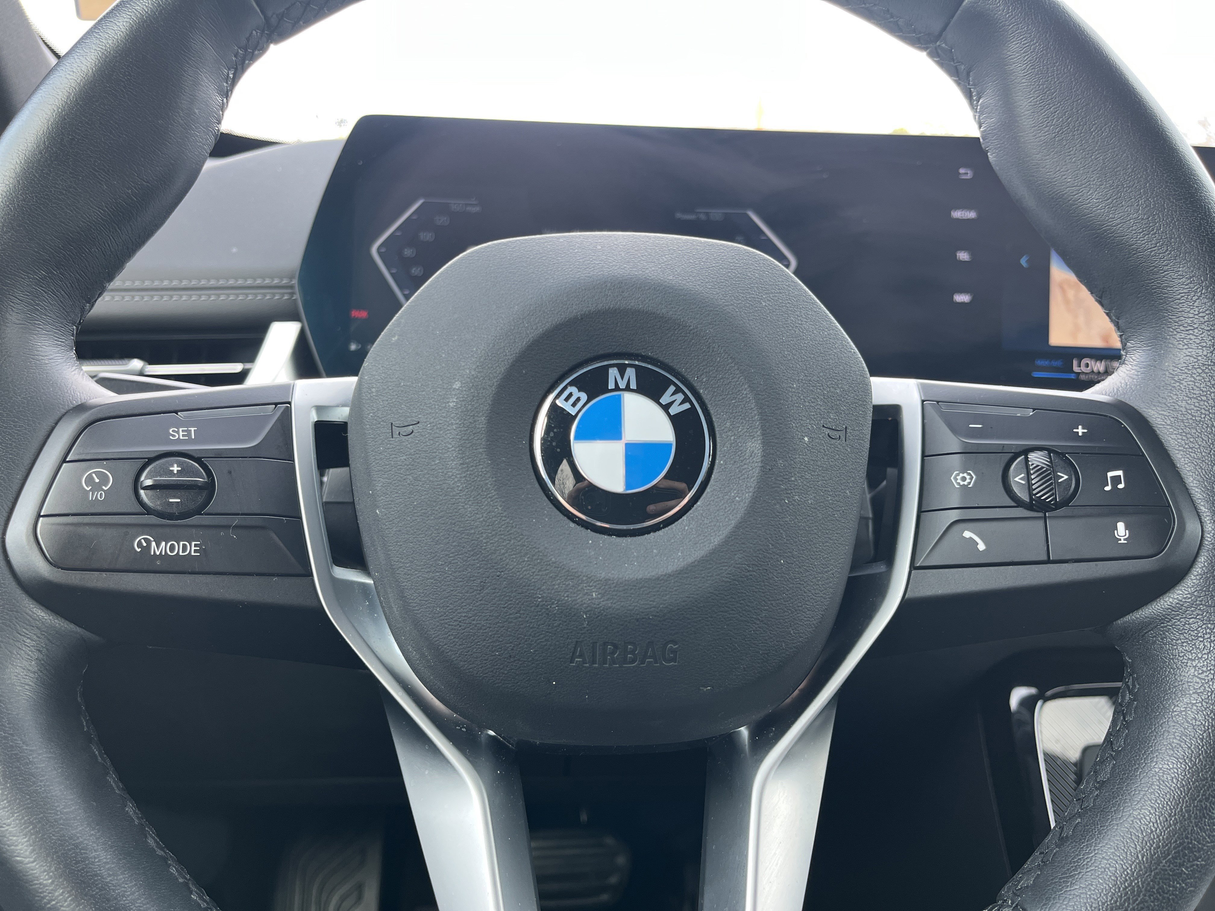 2025 BMW X1 28i - Photo 12