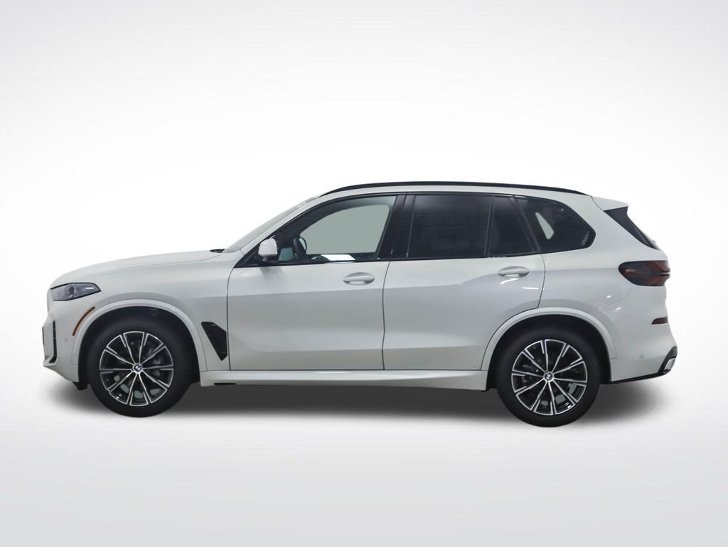 Used 2026 BMW X5 40i with VIN 5UX23EU08T9122529 for sale in Minneapolis, Minnesota