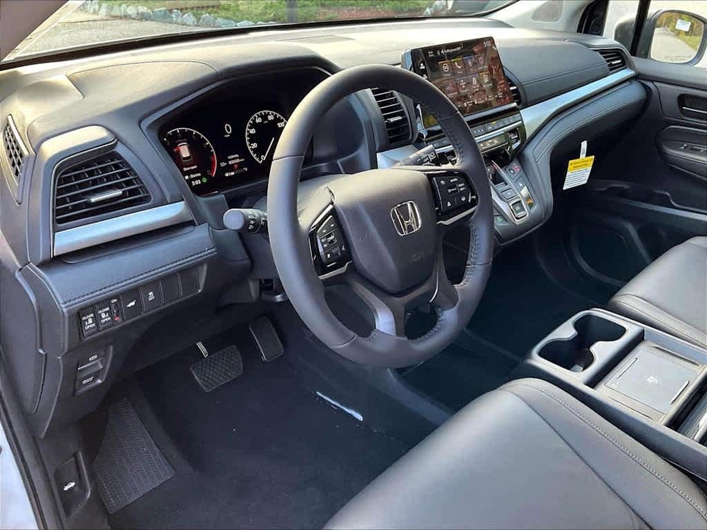 2026 Honda Odyssey — photo 9