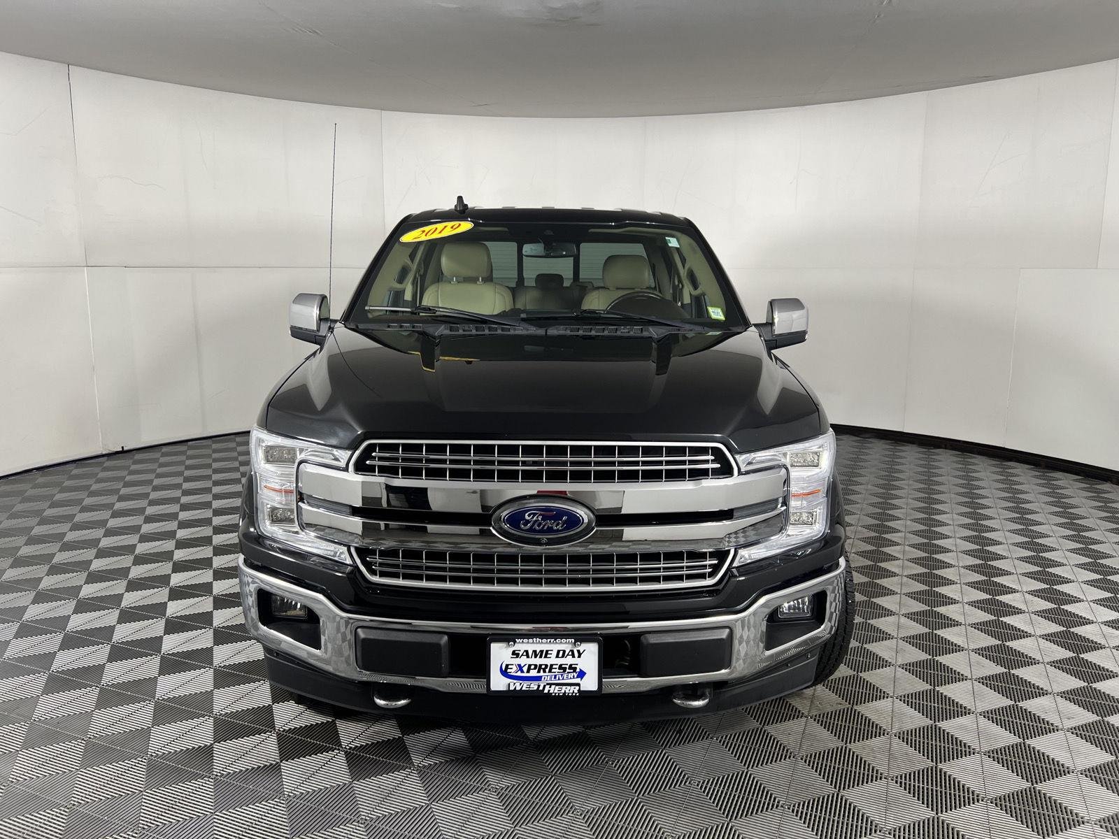 Used 2019 Agate Black Ford LARIAT image 44