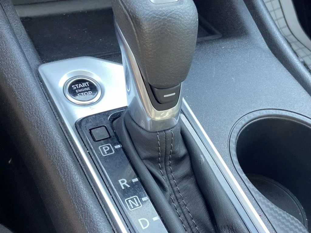 Certified Used 2025 Gun Metallic Nissan SV image 25