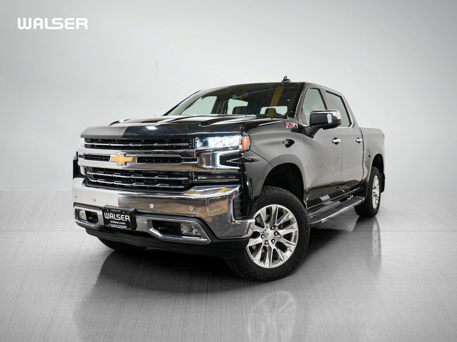 Used 2022 Gray Chevrolet 4WD Crew Cab 147 LTZ image 1