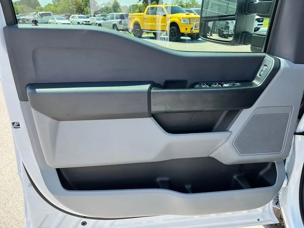 New 2026 White Ford XL image 12