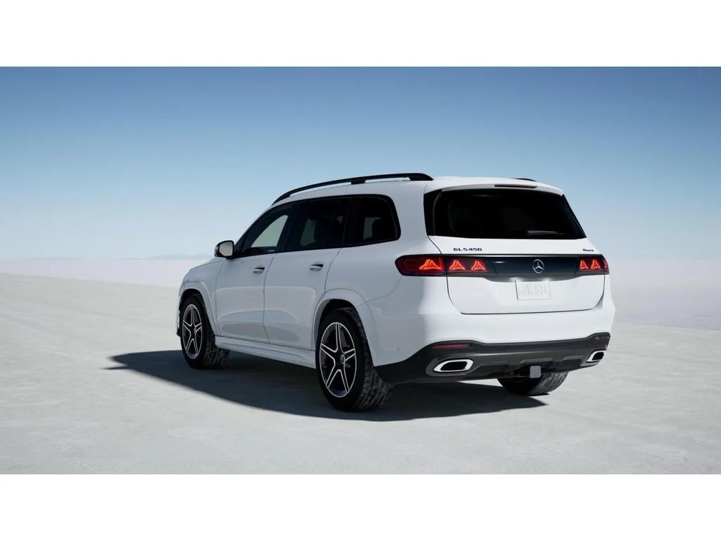 New 2027 White Mercedes-Benz GLS 450 image 28