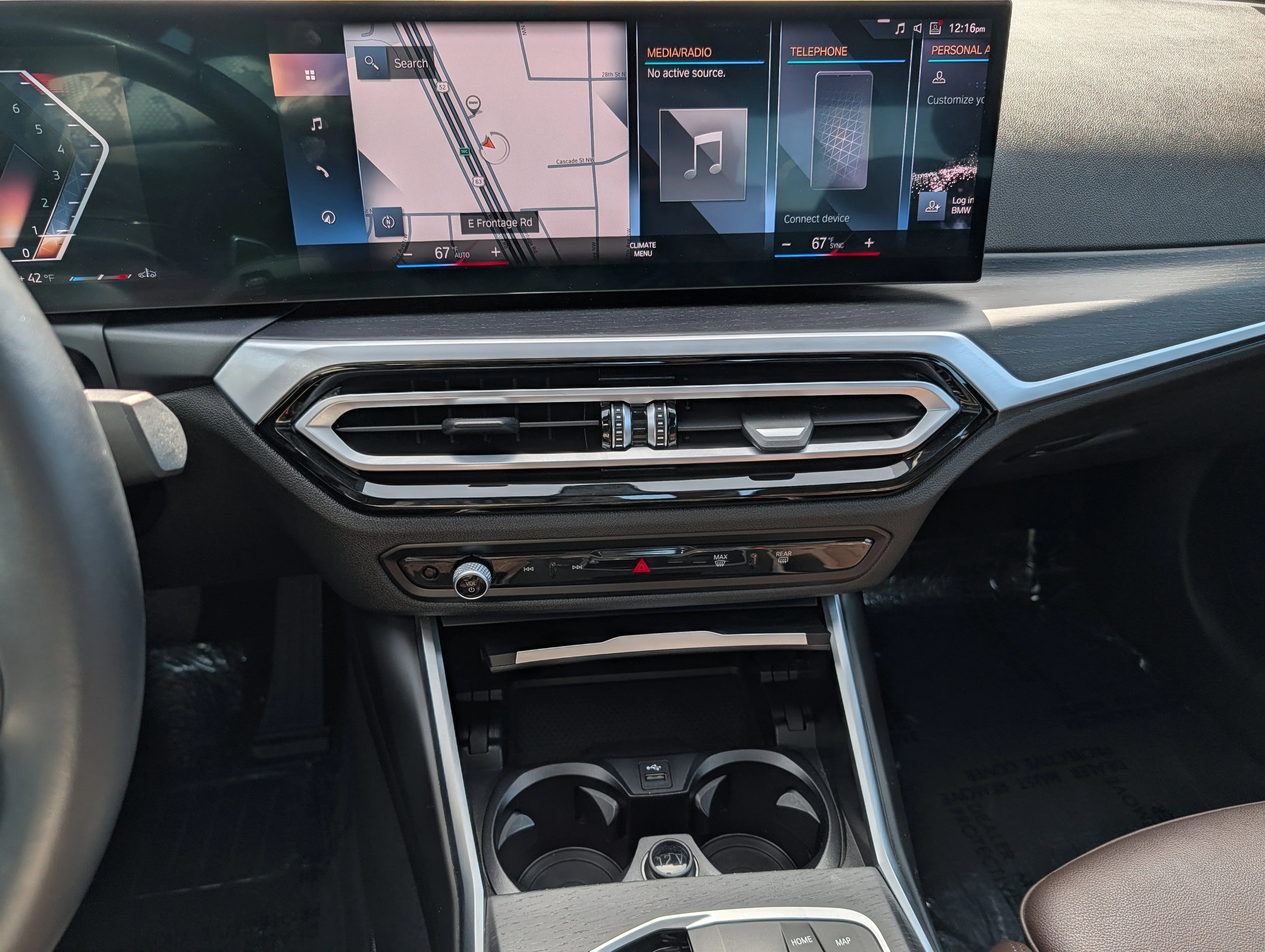 2023 BMW 3 Series 330i - Photo 22