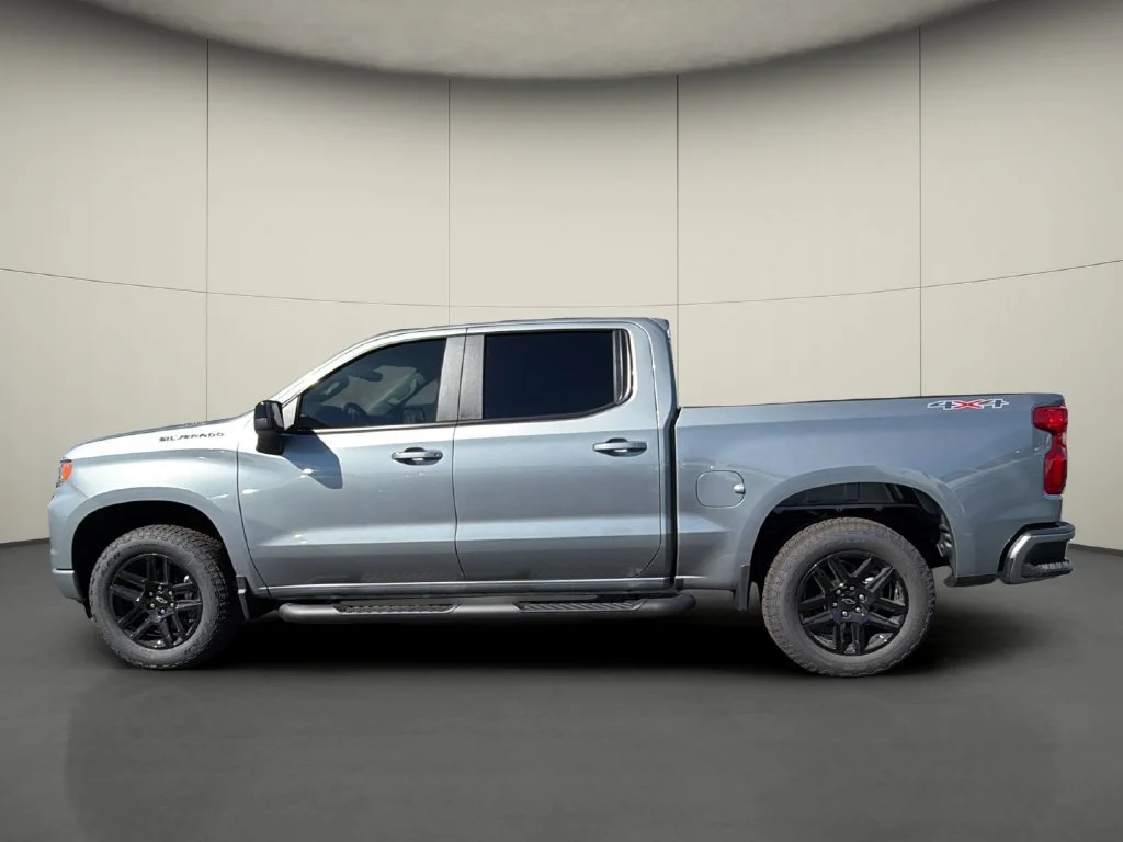 New 2026 Sterling Gray Metallic Chevrolet RST image 4
